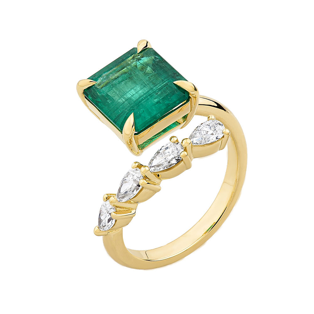 14K Yellow Gold Princess Cut Emerald with Pear Shape Diamond Ring