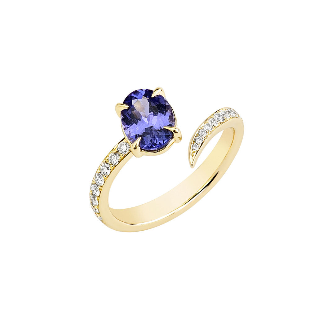 14K Yellow Gold, Oval Tanzanite w/ Diamond Ring